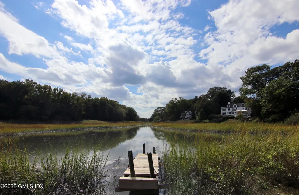 420 Davis Avenue Greenwich CT 06830