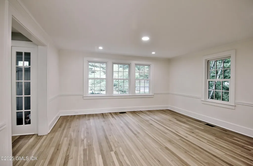 420 Davis Avenue Greenwich CT 06830