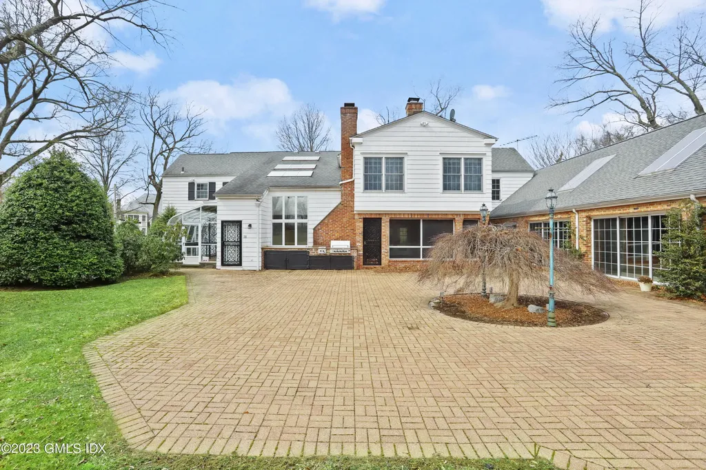 23 Oak Street Greenwich CT 06831