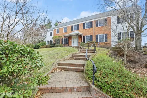 23 Oak Street Greenwich CT 06831