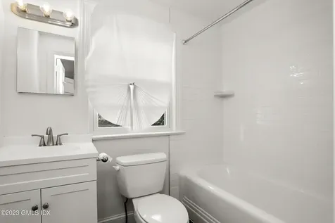 23 Oak Street Greenwich CT 06831