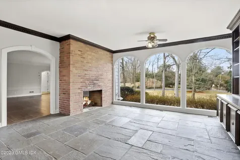 23 Oak Street Greenwich CT 06831