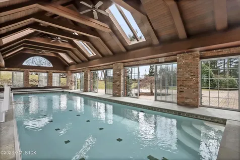 23 Oak Street Greenwich CT 06831