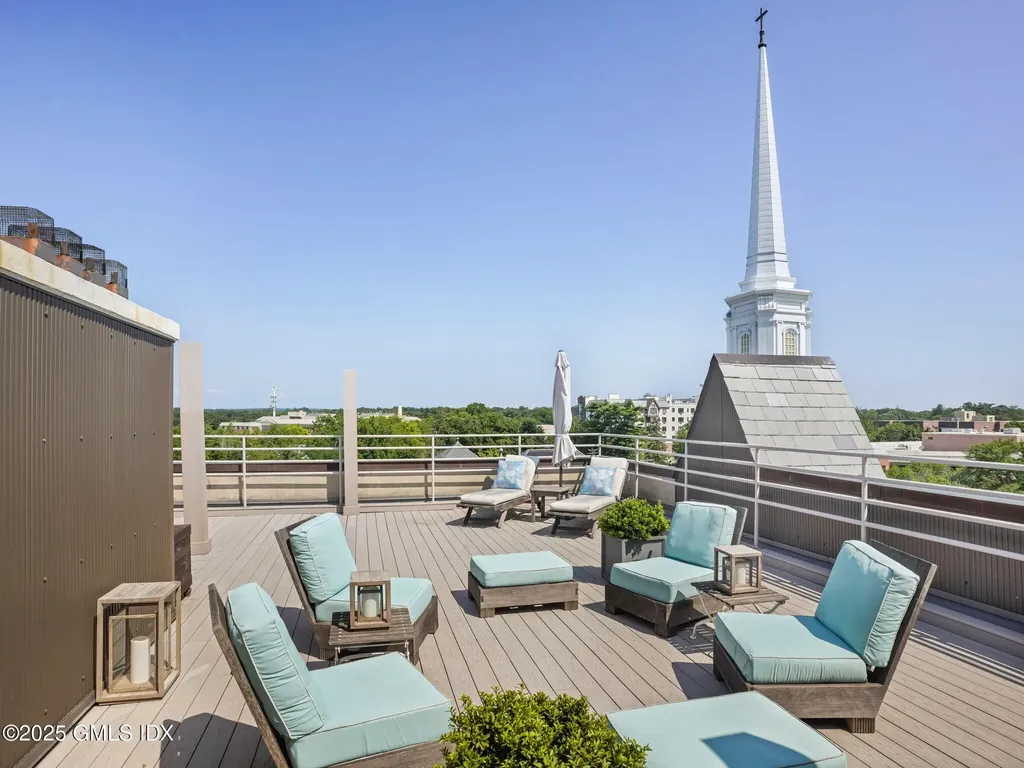 4 Lafayette Court Greenwich CT 06830