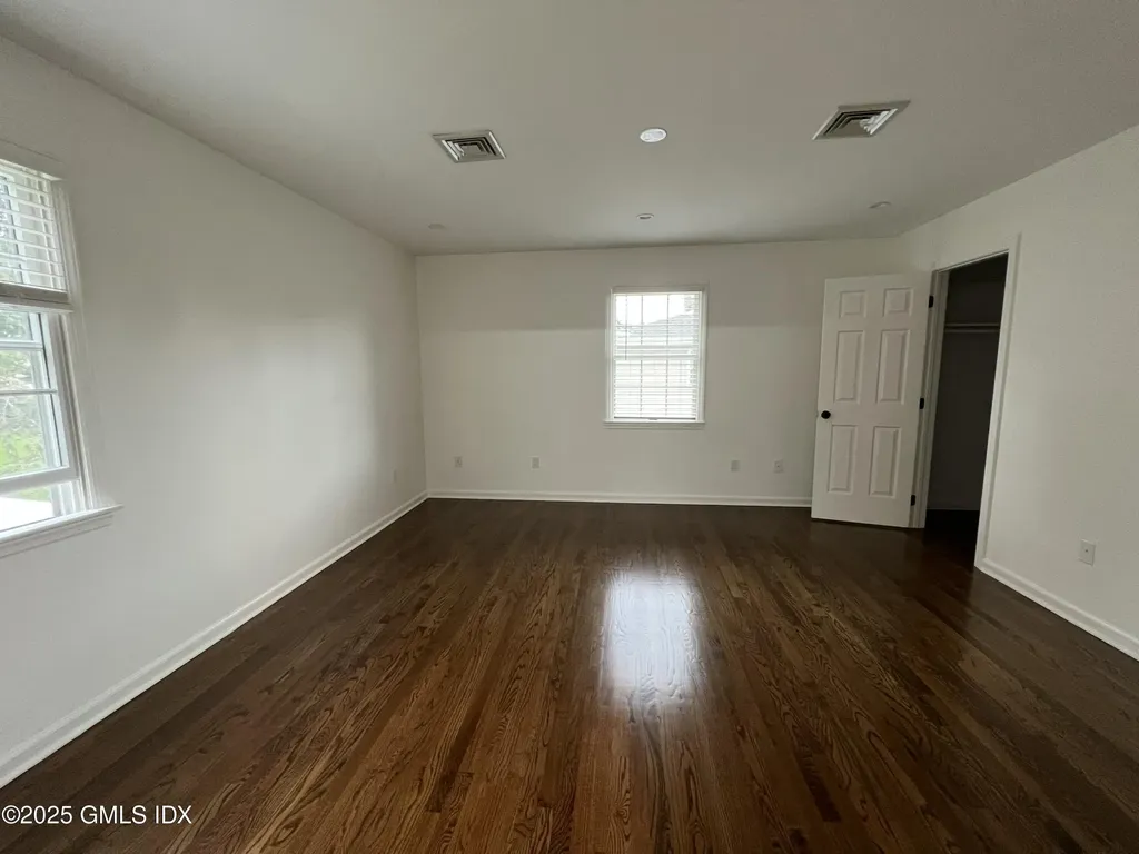 6 Palmer Street Cos Cob CT 06807