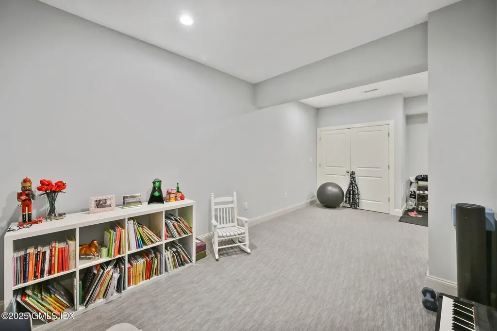 8 View Street Greenwich CT 06830