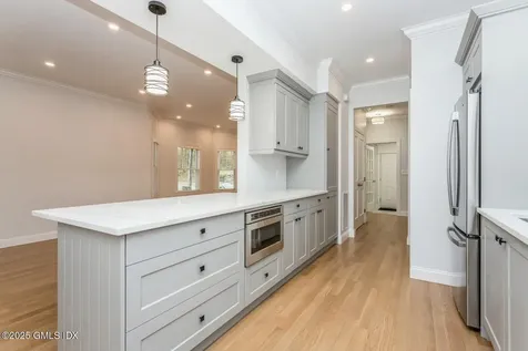 347 Delavan Avenue Greenwich CT 06831