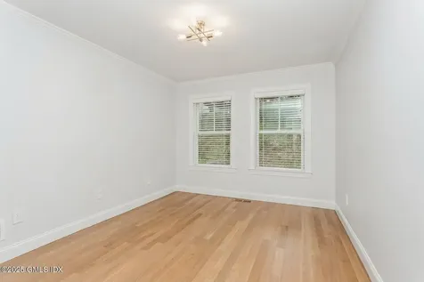 347 Delavan Avenue Greenwich CT 06831