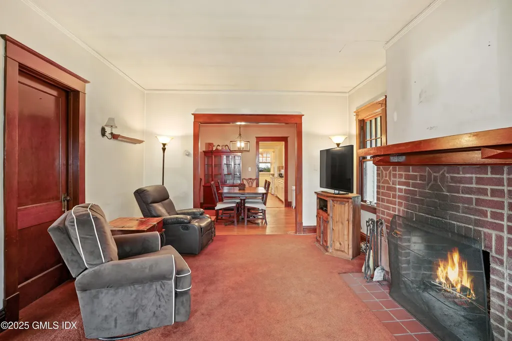 107 Pemberwick Road Greenwich CT 06831