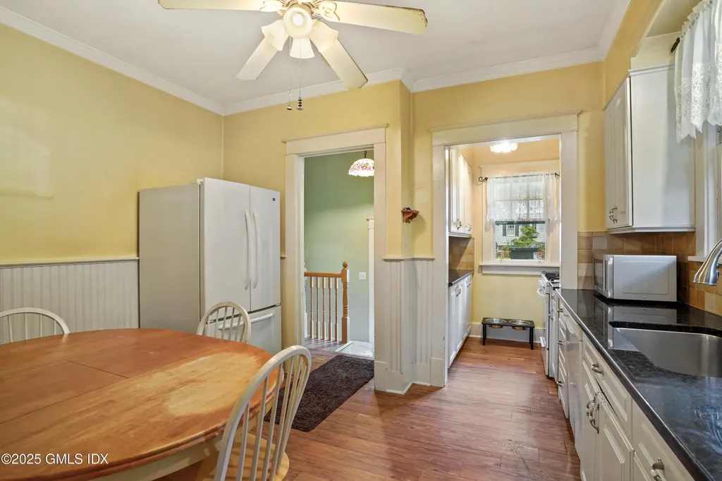 107 Pemberwick Road Greenwich CT 06831