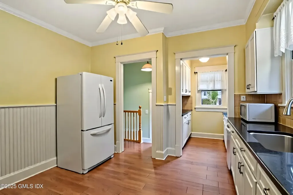 107 Pemberwick Road Greenwich CT 06831