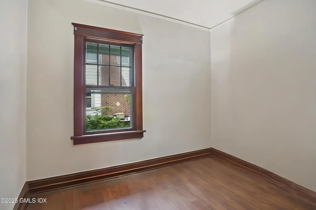 107 Pemberwick Road Greenwich CT 06831