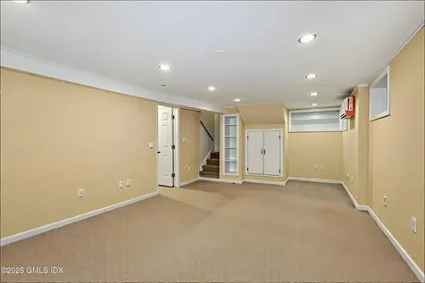 107 Pemberwick Road Greenwich CT 06831