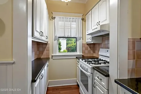 107 Pemberwick Road Greenwich CT 06831