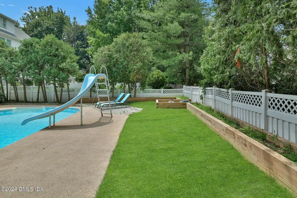 88 Indian Field Road Greenwich CT 06830