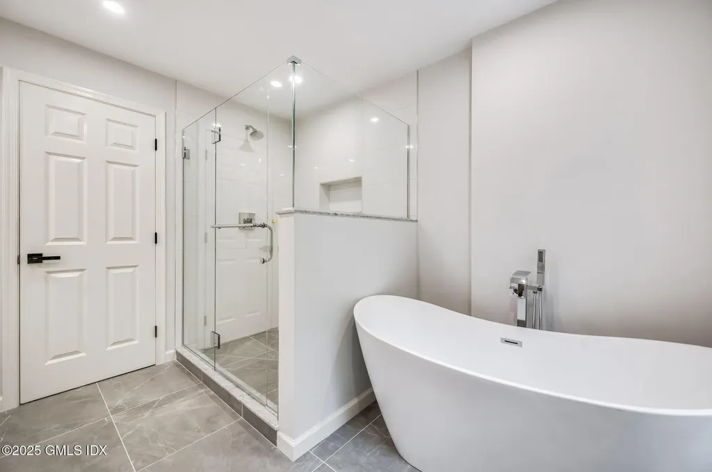 12 Hickory Drive Greenwich CT 06831