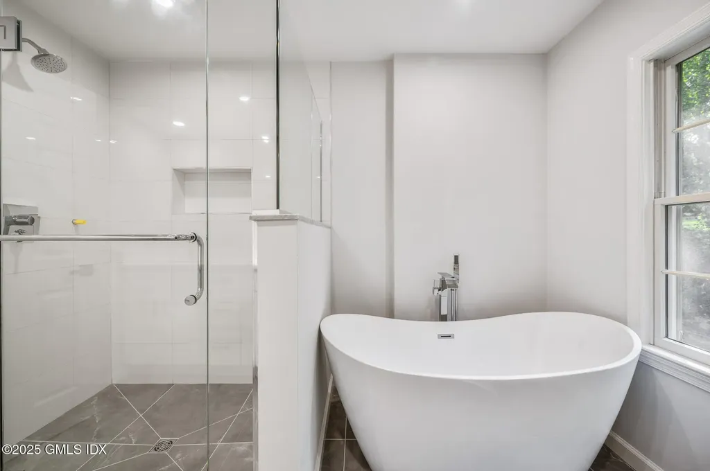 12 Hickory Drive Greenwich CT 06831