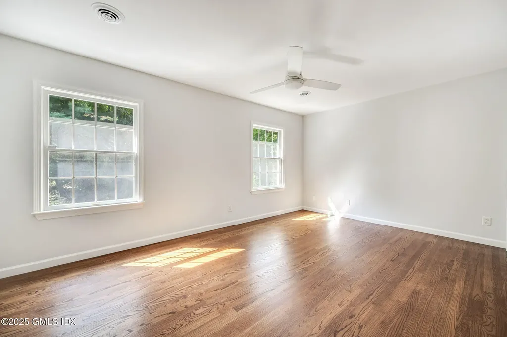 12 Hickory Drive Greenwich CT 06831