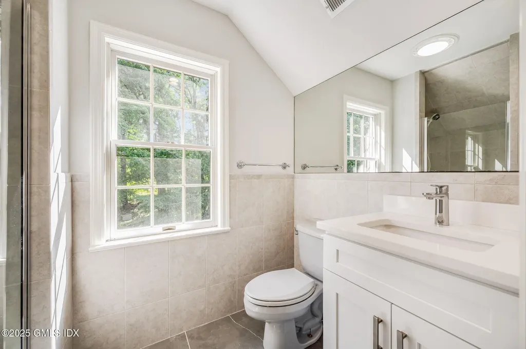 12 Hickory Drive Greenwich CT 06831