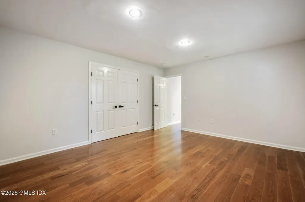 12 Hickory Drive Greenwich CT 06831
