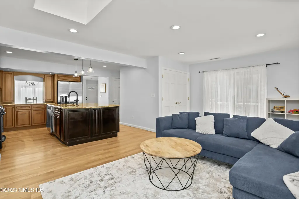 14 Hawthorne Street South Greenwich CT 06831