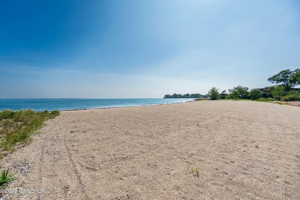 201 Byram Shore Road Greenwich CT 06830