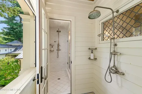 2 Martin Dale Greenwich CT 06830