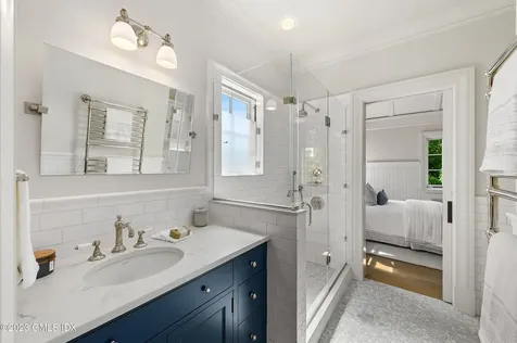 2 Martin Dale Greenwich CT 06830