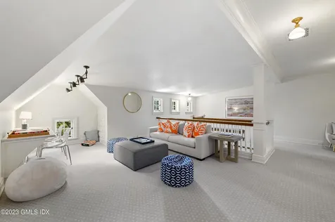 2 Martin Dale Greenwich CT 06830