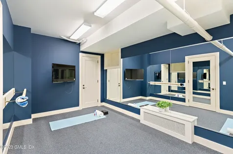 2 Martin Dale Greenwich CT 06830