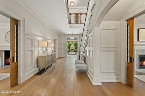 2 Martin Dale Greenwich CT 06830