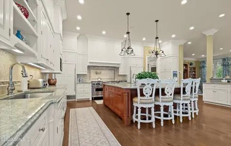204 Old Mill Road Greenwich CT 06831