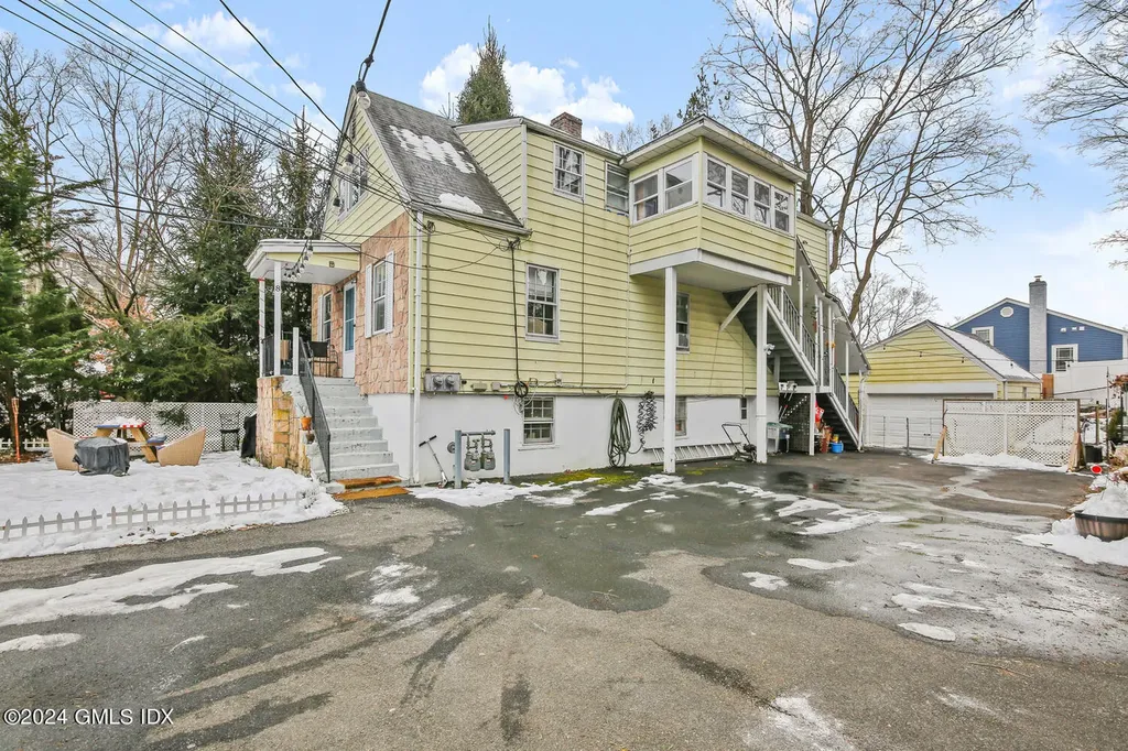 8 Rockland Place Greenwich CT 06831