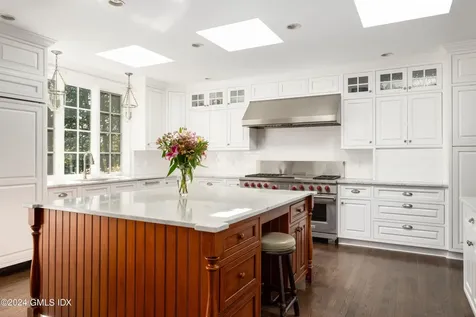26 Grahampton Lane Greenwich CT 06830