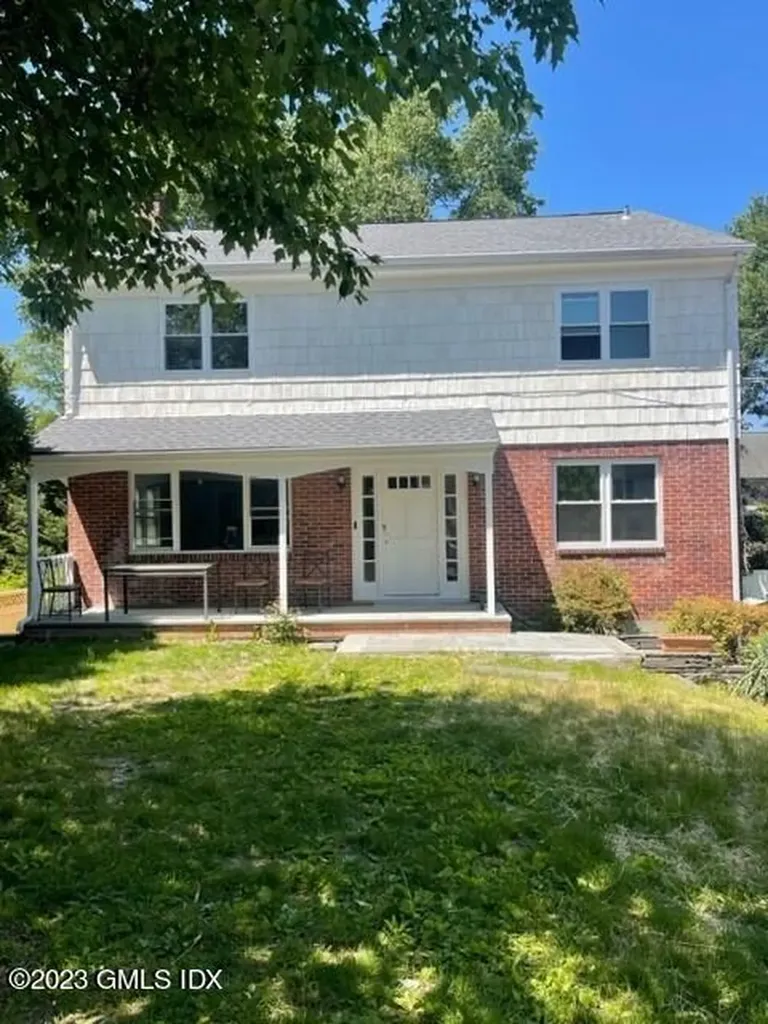 32 Arther Street Greenwich CT 06831