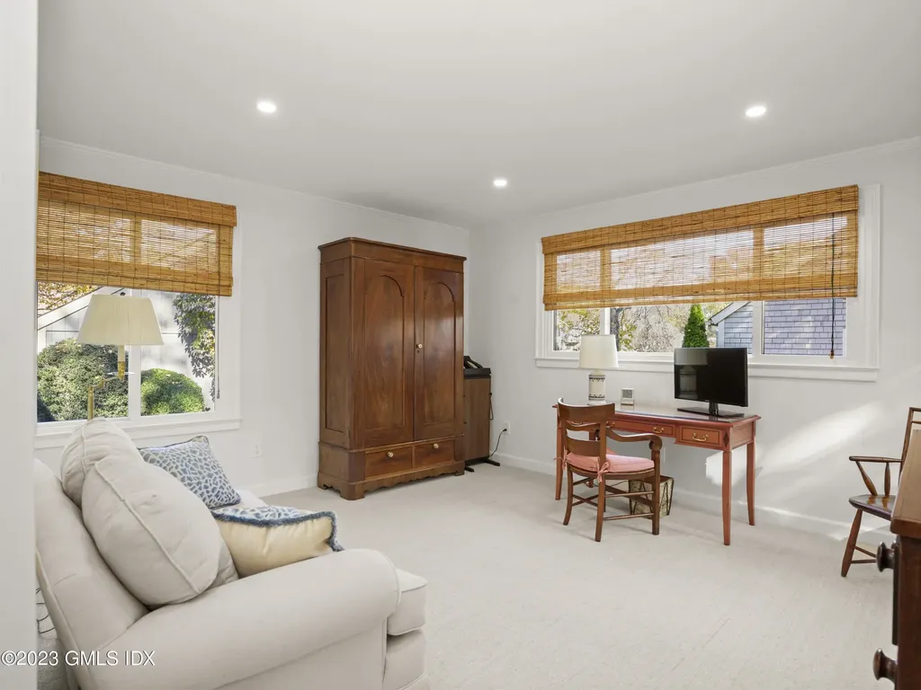 114 W Lyon Farm Drive Greenwich CT 06831