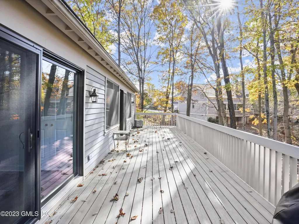 114 W Lyon Farm Drive Greenwich CT 06831