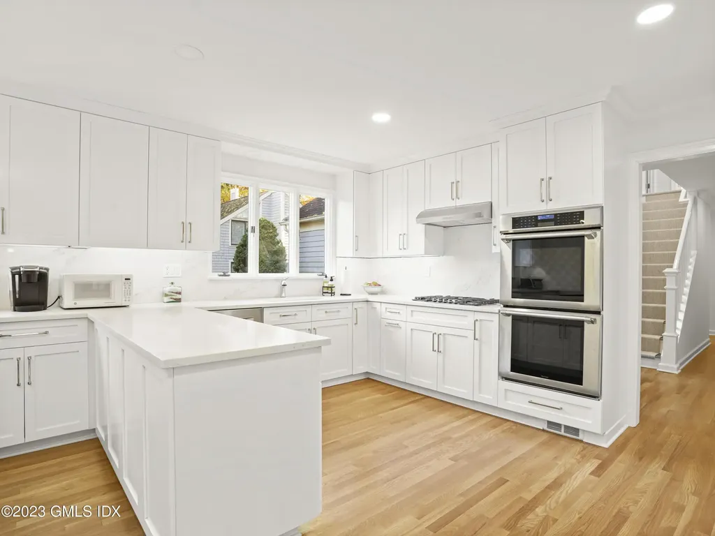 114 W Lyon Farm Drive Greenwich CT 06831