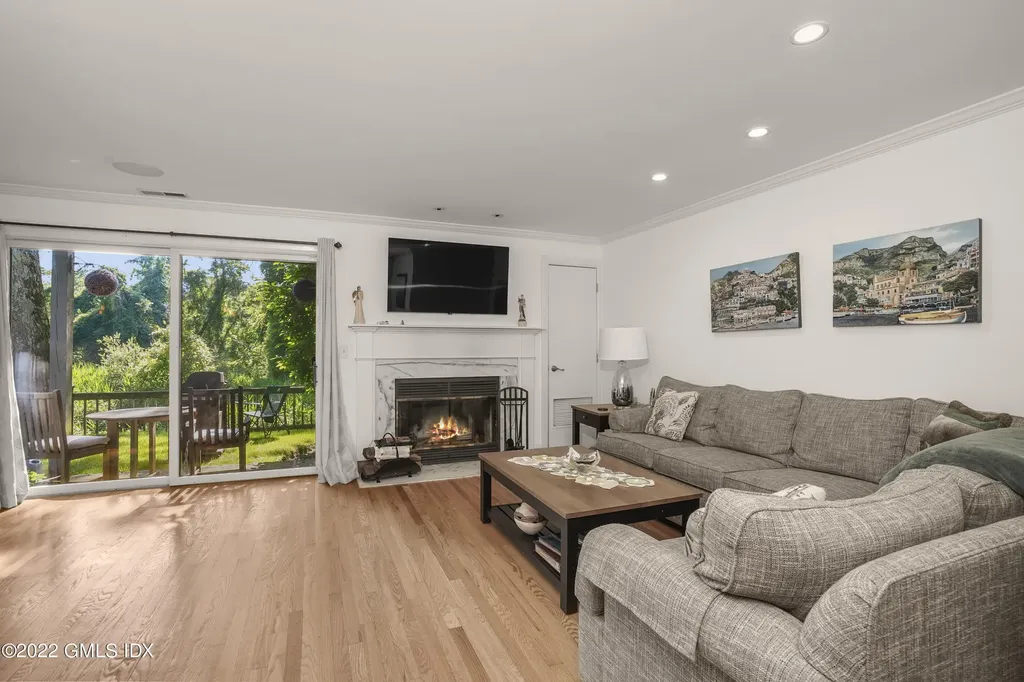 333 Palmer Hill Road Riverside CT 06878