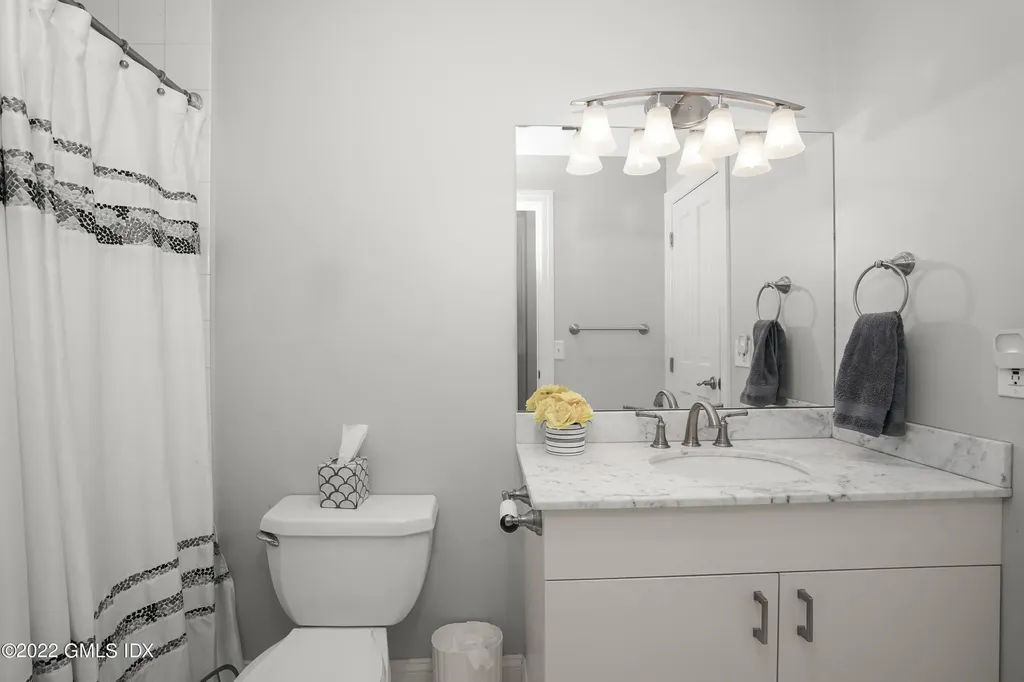 333 Palmer Hill Road Riverside CT 06878