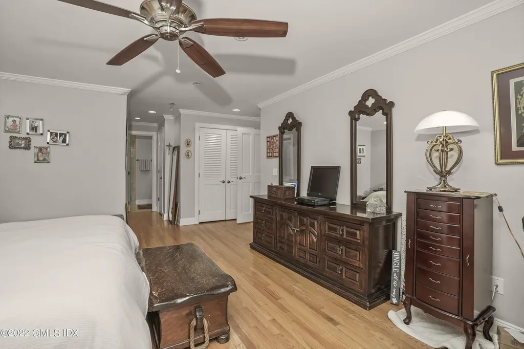 333 Palmer Hill Road Riverside CT 06878