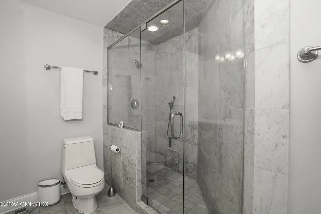333 Palmer Hill Road Riverside CT 06878