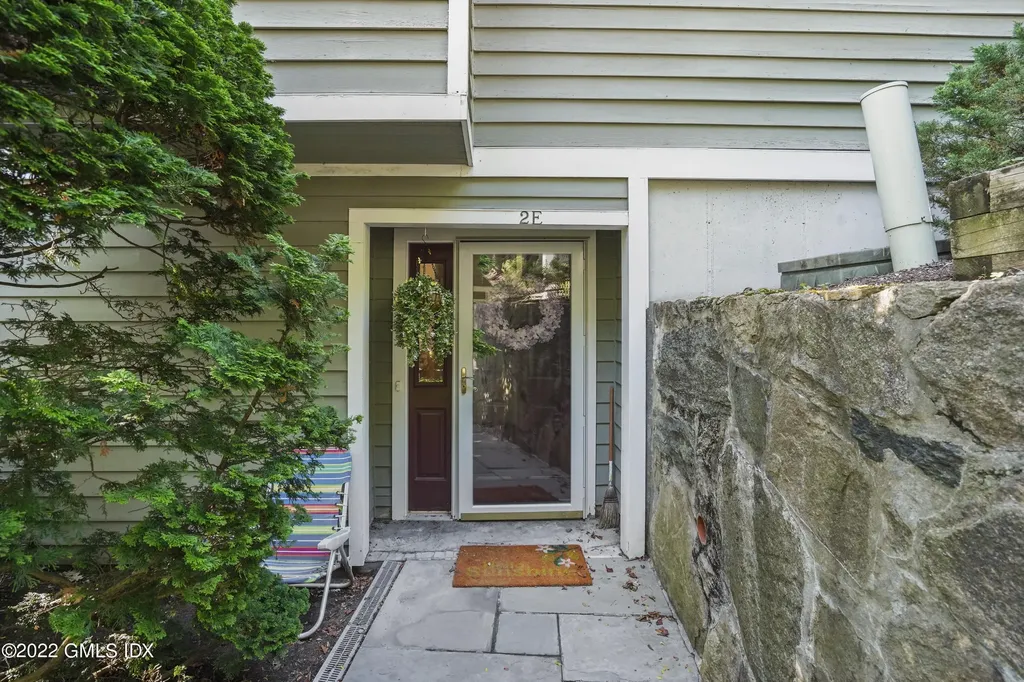 333 Palmer Hill Road Riverside CT 06878