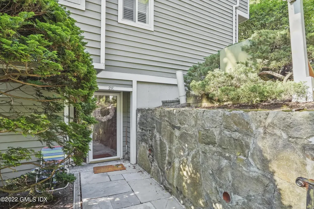 333 Palmer Hill Road Riverside CT 06878