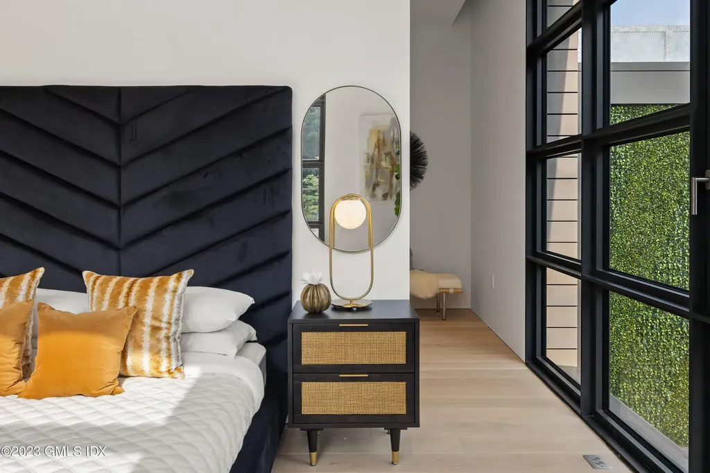 60 Wilton Road Westport CT 06880