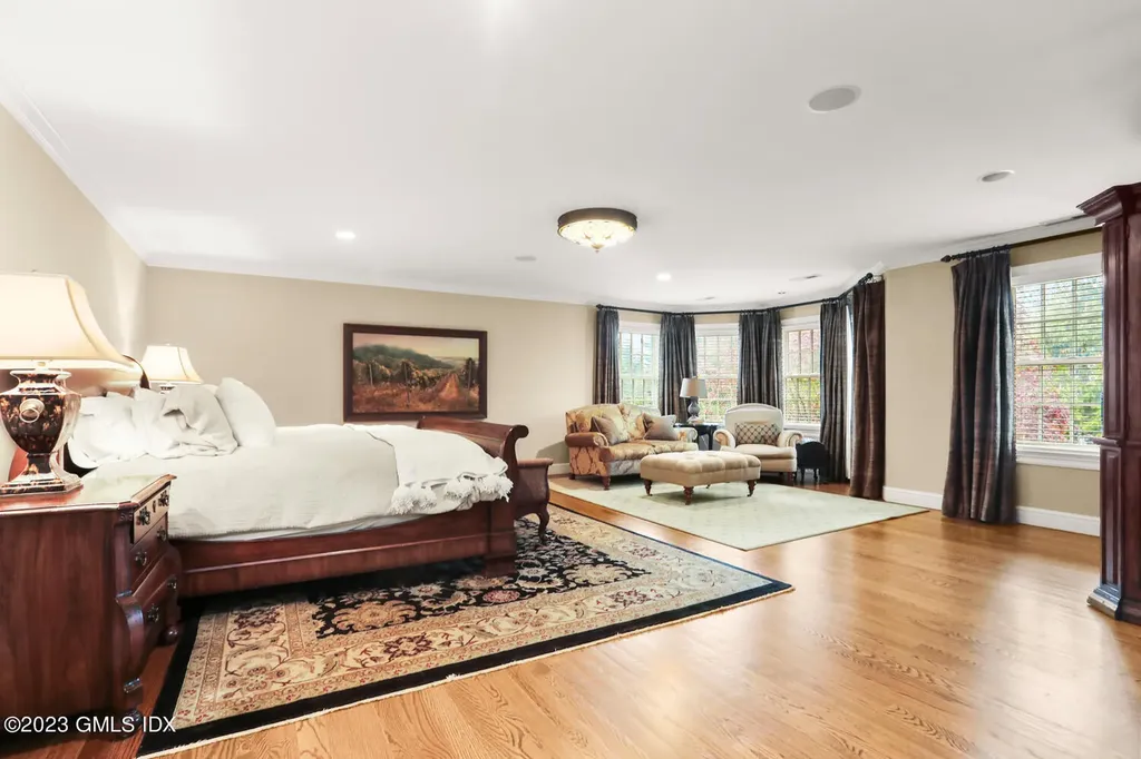 25 Sagamore Road Stamford CT 06902