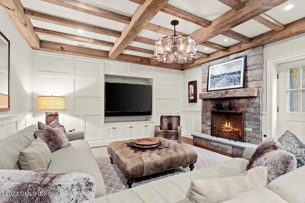 25 Sagamore Road Stamford CT 06902