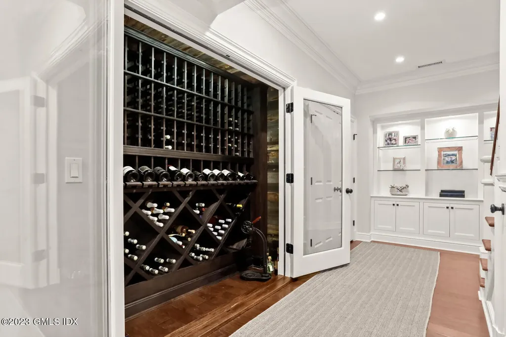 25 Sagamore Road Stamford CT 06902