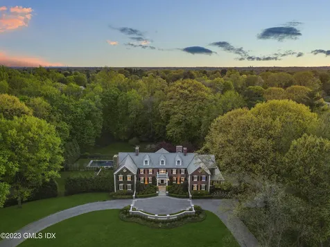 42 Midwood Road Greenwich CT 06830