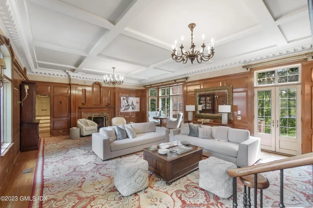 33 Midwood Road Greenwich CT 06830